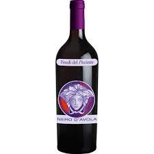 Feudi del Pisciotto Nero D'avola Versace 2019 - KosherWineWorld.com